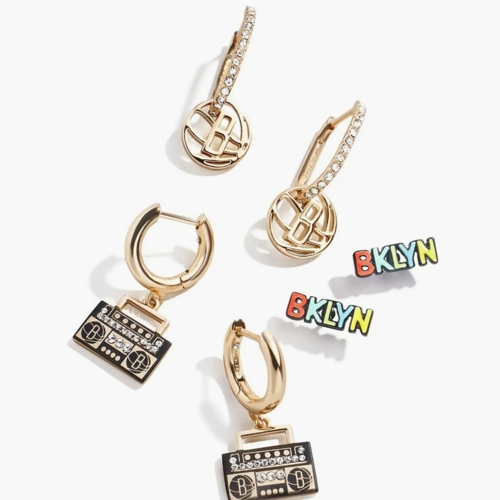 NEW BaubleBar Brooklyn Nets NBA Licensed Logo Pave Earrings Set Basketball NYC
